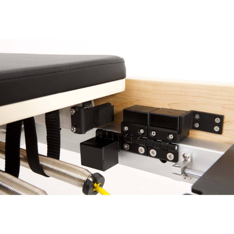 Physio wood reformer with tower
