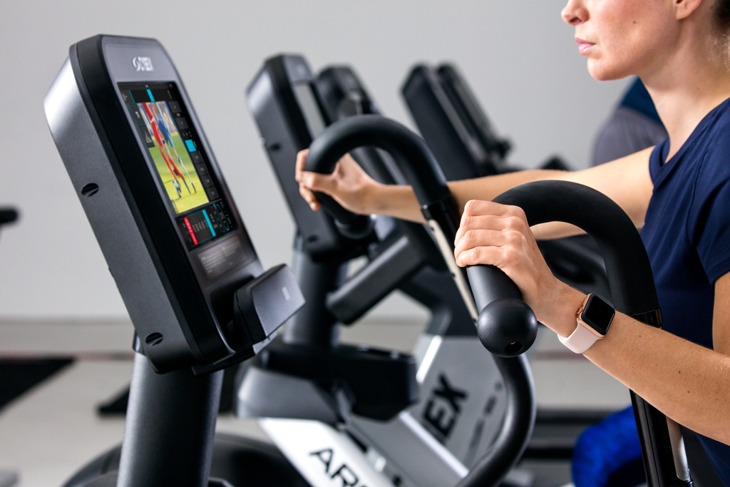 The popular alternative motion cardio unit offers extreme efficiency and effectiveness backed by exercise science. It is ideal for general exercisers, those looking for a challenging HIIT workout, and everything in between.